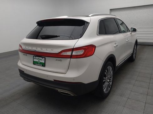 Used 2016 Lincoln MKX Reserve w/ Enhanced Security Package image 9