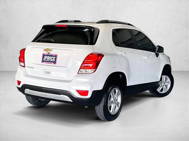 Used 2022 Chevrolet Trax LT AWD/4WD image 2