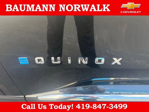 Used 2025 Chevrolet Equinox EV LT w/ Convenience Package AWD/4WD image 14