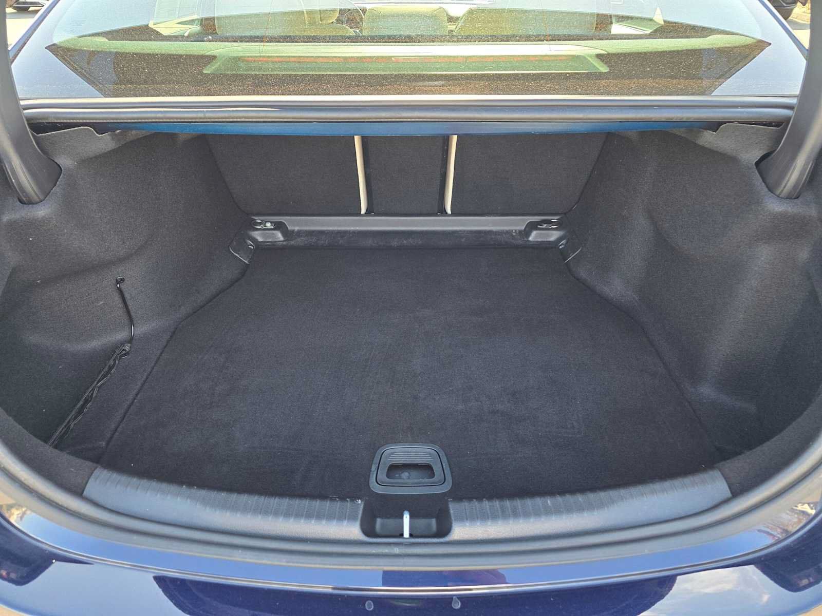 Used 2022 Mercedes-Benz C 300 Sedan image 14
