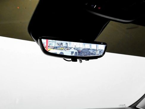 Used 2024 Cadillac Escalade V w/ LPO, ONYX Package image 20