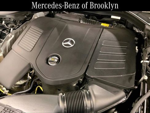 Certified 2025 Mercedes-Benz GLC 300 GLC 300 image 32