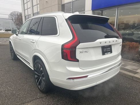 Used 2025 Volvo XC90 B6 Plus AWD/4WD image 3
