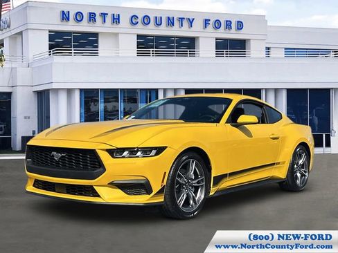 Used 2024 Ford Mustang Coupe RWD image 1