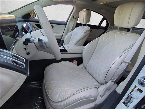 Used 2022 Mercedes-Benz S 580 4MATIC Sedan image 17
