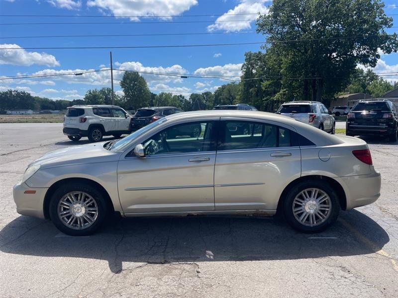 Used 2007 Chrysler Sebring Touring FWD image 8
