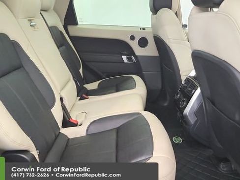 Used 2019 Land Rover Range Rover Sport HSE Dynamic image 23