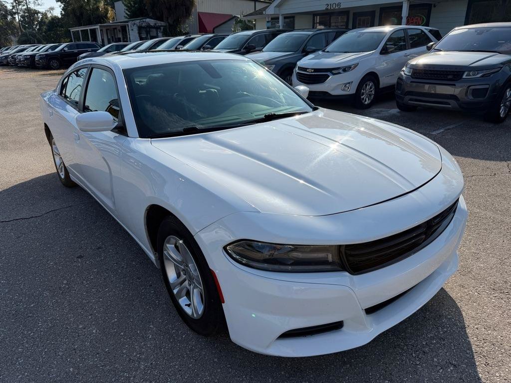 Used 2021 Dodge Charger SXT w/ Leather Interior Group RWD image 3