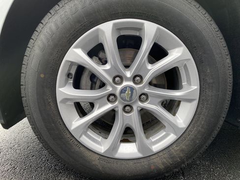 Used 2020 Chevrolet Equinox LT image 40