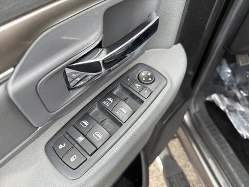 Used 2016 RAM 1500 Big Horn AWD/4WD image 13