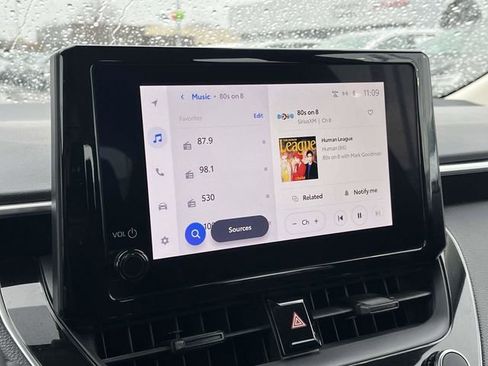 Used 2023 Toyota Corolla LE image 27