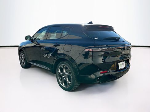 Used 2024 Alfa Romeo Tonale Veloce image 5