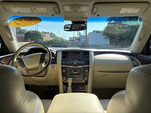Used 2014 INFINITI QX80 4WD w/ Deluxe Touring Package image 16