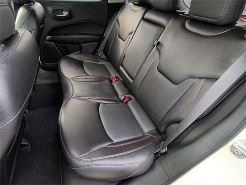 Used 2020 Jeep Compass Limited image 21