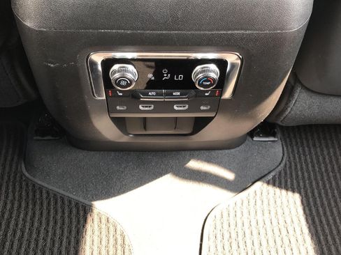 Certified 2023 GMC Yukon Denali Ultimate AWD/4WD image 30