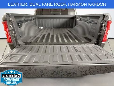 Used 2025 RAM 1500 Laramie AWD/4WD image 27