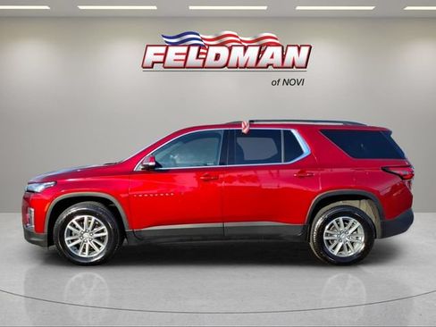 Used 2023 Chevrolet Traverse LT AWD/4WD image 2