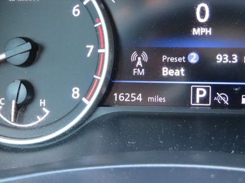 Used 2024 Nissan Sentra SV image 29