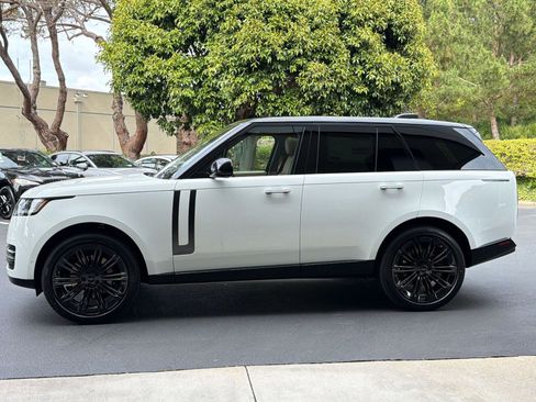 New 2026 Land Rover Range Rover SE AWD/4WD image 2