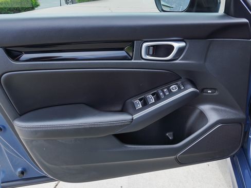 Used 2025 Honda Civic Sport Touring image 21