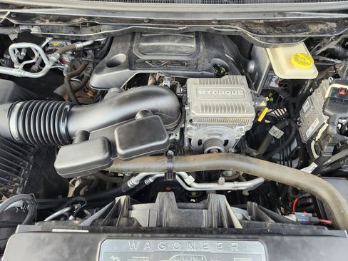 Used 2022 Jeep Wagoneer Series III w/ Premium Group I image 19