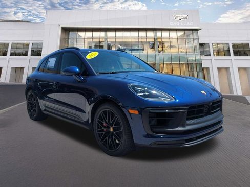 Used 2023 Porsche Macan GTS AWD/4WD image 3
