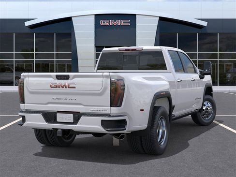 New 2025 GMC Sierra 3500 Denali w/ Denali Reserve Package image 4