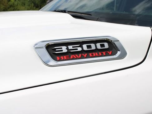 Used 2025 RAM 3500 Tradesman AWD/4WD image 11