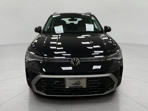 New 2026 Volkswagen Taos SEL image 9