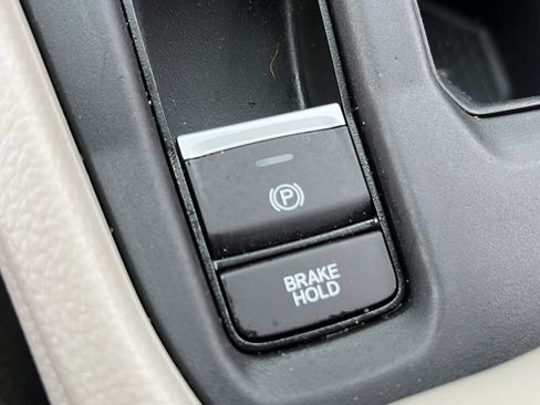 Used 2024 Honda Accord EX image 25