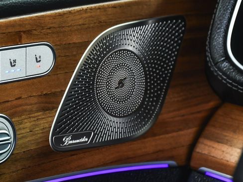 Used 2025 Mercedes-Benz GLS 450 4MATIC image 31