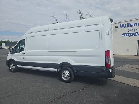 Used 2025 Ford Transit 250 148 High Roof Extended AWD image 7