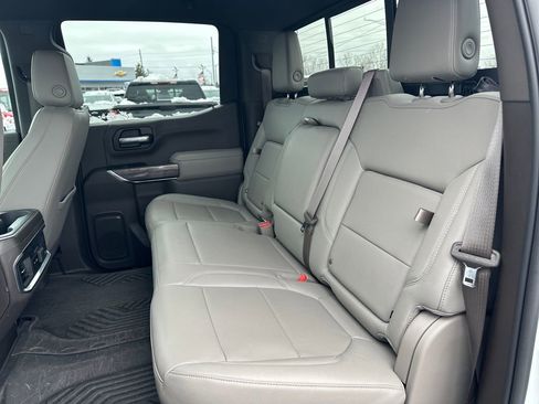 Used 2022 Chevrolet Silverado 1500 LTZ image 24
