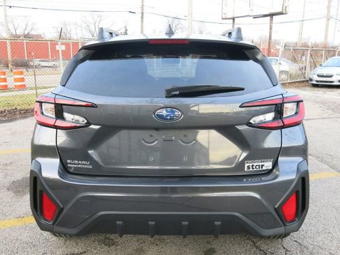 Used 2024 Subaru Crosstrek 2.0i Premium image 8