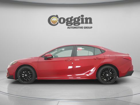 New 2026 Toyota Camry SE image 7