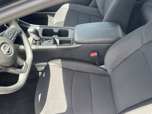 New 2025 Nissan Sentra S image 13