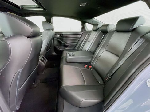 Used 2022 Honda Accord Sport image 28