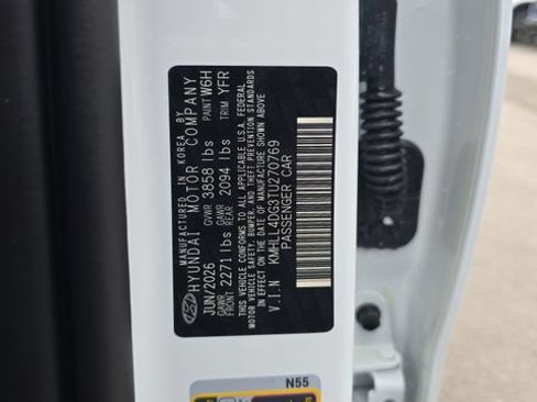 New 2026 Hyundai Elantra SE FWD image 23