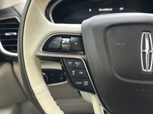 Used 2019 Lincoln Nautilus Black Label FWD image 19