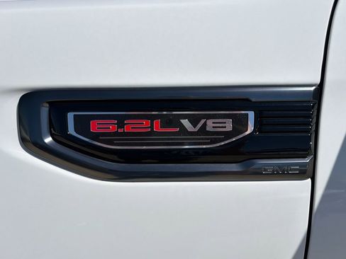 Used 2022 GMC Sierra 1500 AT4 w/ AT4 Preferred Package image 35