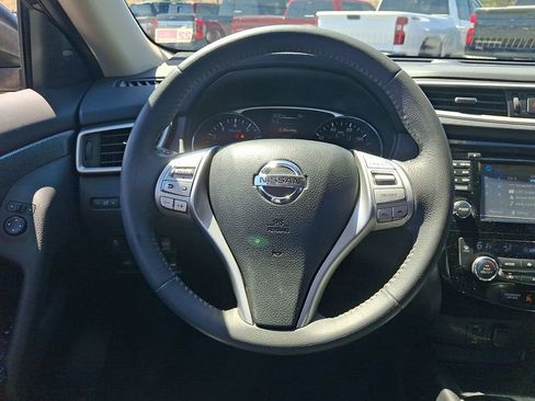 Used 2016 Nissan Rogue SL w/ SL Premium Package AWD/4WD image 19
