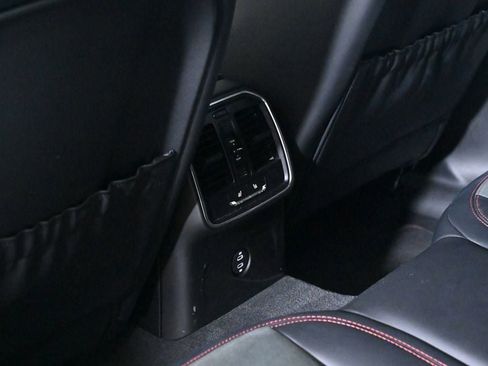 Certified 2024 Porsche Macan GTS AWD/4WD image 20
