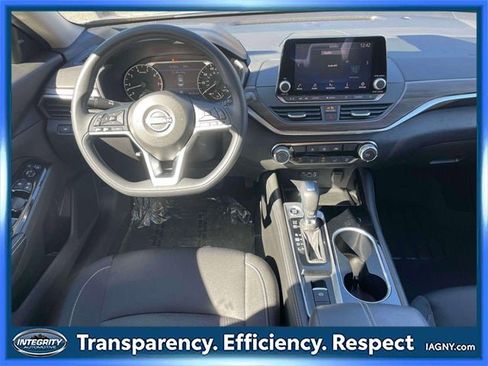 Certified 2023 Nissan Altima 2.5 SV image 14