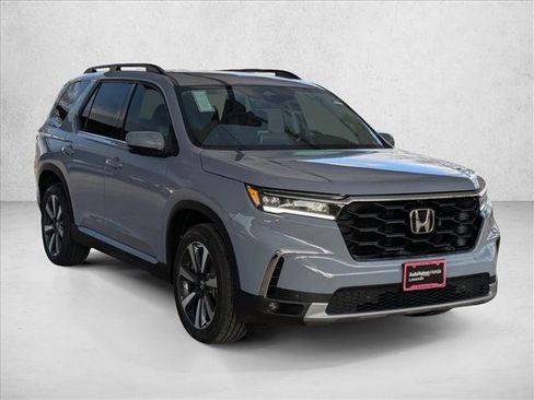 New 2025 Honda Pilot Elite image 7