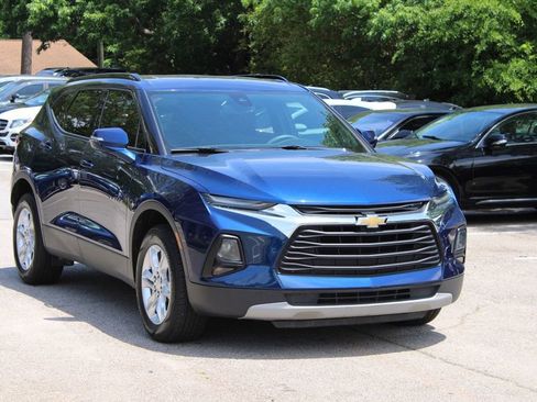 Used 2022 Chevrolet Blazer LT FWD image 1