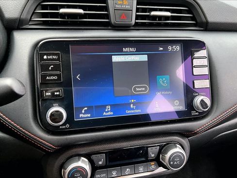 Used 2025 Nissan Versa SR w/ Trunk Package image 30