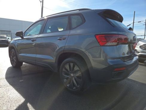 Used 2023 Volkswagen Taos S image 5