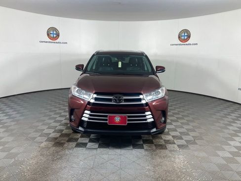 Used 2017 Toyota Highlander XLE image 15