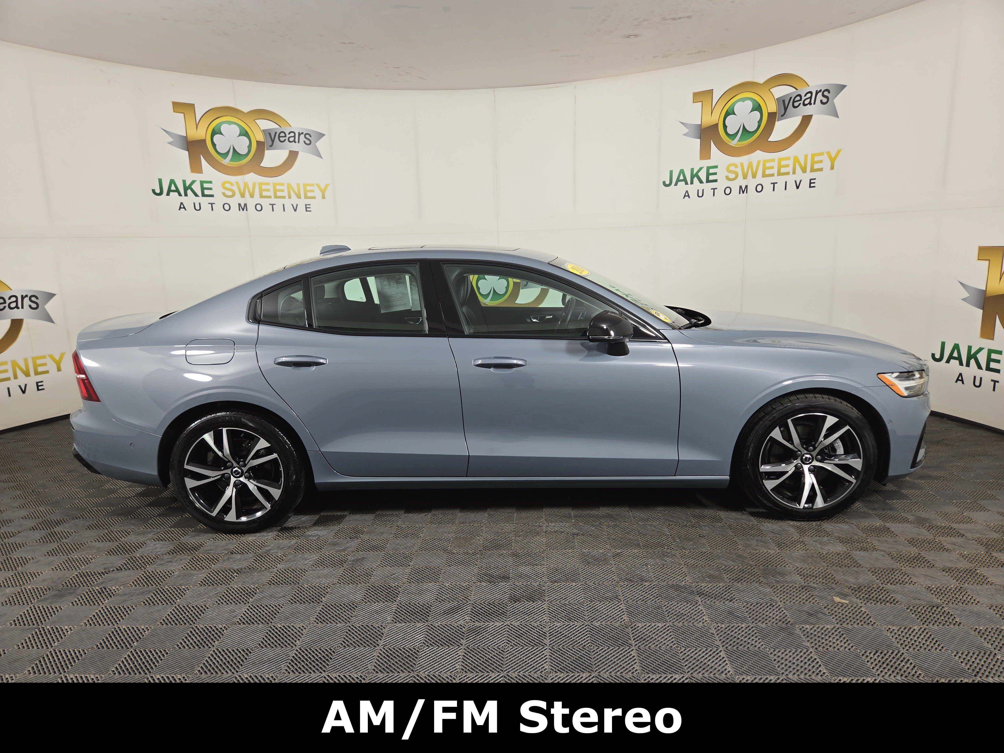 Used 2024 Volvo S60 B5 Plus AWD/4WD image 11