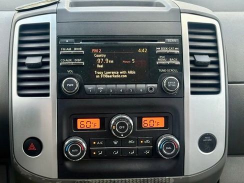 Used 2014 Nissan Frontier SV w/ SV Value Truck Package image 23